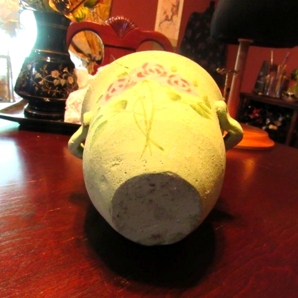 🌷🌼🪻 Beautiful Vintage Hand Painted Green Floral Solid Planter - Picture 9 of 15